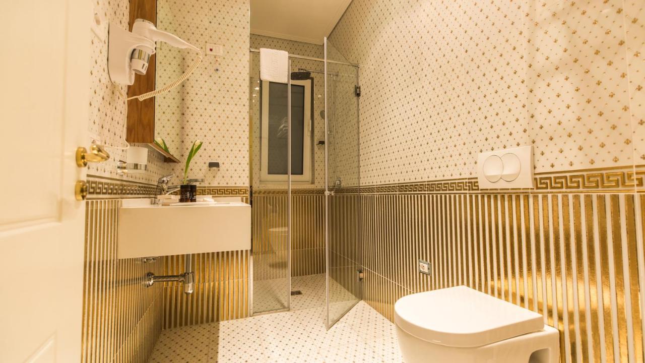 Royal Hill Hotel Vorë Dış mekan fotoğraf